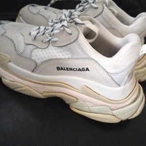 Balenciaga Triple S